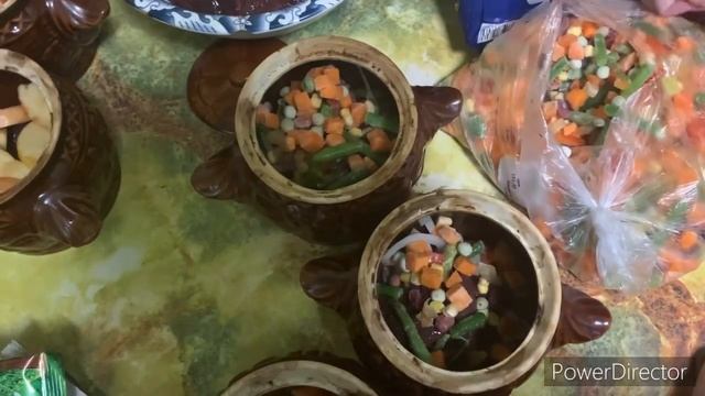 Вкуснейшая сочная печеночка???двух видов❤️❤️❤️с яблоками и луком и с мексиканской смесью и луком смотреть онлайн