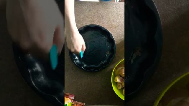 Курица в медово-горчичном соусе. Куриные ножки очень вкусные. смотреть онлайн