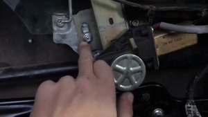 СТЕКЛОПОДЪЕМНИК ОТ ВАЗ 2110 НА KIA SPECTRA