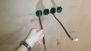 евро трешка, кирпичный дом, замена электрики