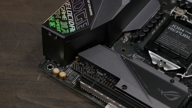 ROG STRIX Z390-I Gaming 9th Gen Intel Motherboard Overview смотреть онлайн