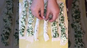 Пирог улитка со шпинатом и творогом. Легкий рецепт пирога. Вкусная выпечка