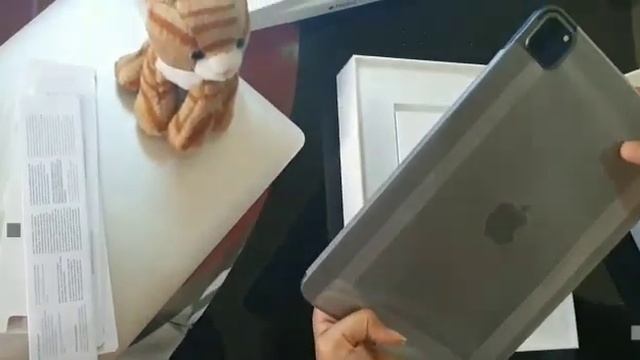 IPAD PRO 2020, Unboxing