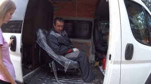 День 19. Примерили наш диван в АВТОДОМЕ