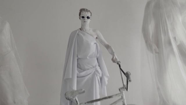 New art. BMX flatland. Новое искусство. Флэтлэнд. Райдер Александр Апухтин