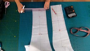 Очень удобные леггинсы из экокожи. Как смоделировать и раскроить очень комфортные леггинсы.mp4