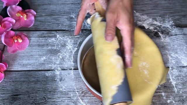 Weiße Schokoladentarte mit Mohn./Тарт с белым шоколадом и маком. смотреть онлайн