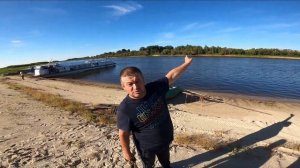 Отпуск в деревне, день третий, теплоход "Заря-263".