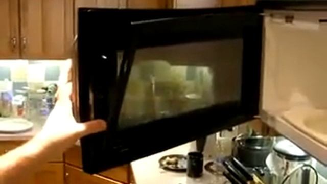 Microwave Door Disassembly смотреть онлайн