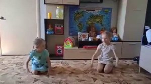 танец под песню кружит