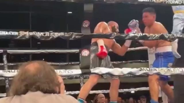 Ингушский боксёр Али Измайлов против Абрахам Тебес ( Ali Izmaylov VS Abraham Tebes ) красивый бокс