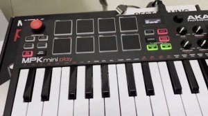 MPK mini play AKIA