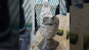 мрамор из бетона памятники белый цемент