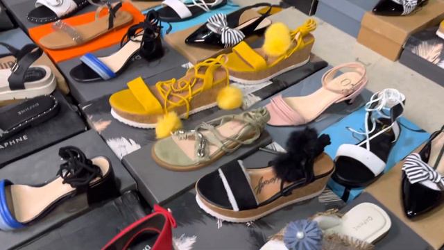 شحن من الصين | وصول شروة صنادل صيفي نسائية كود n199 سعر الزوج 2.75$ #وياكم_نكبر смотреть онлайн