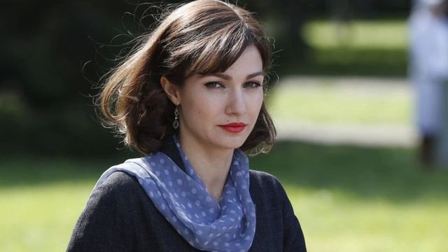 Страна в слезах... Не стало молодой актрисы смотреть онлайн