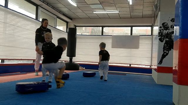 14.01.23 3-6 лет 'не все в кадре'/3-6y.o. 'not everything is on camera' смотреть онлайн