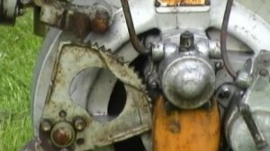 D-300 , Одноцилиндровый бензиновый двигатель Д-300