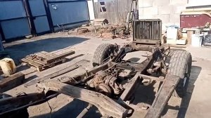 Снимаем кузов Газ 69, GAZ 69 готовим раму к покраске.
