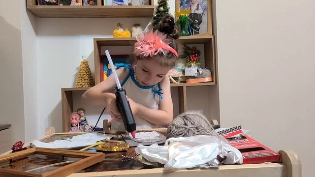 Поделка Портрет бабушки на День рождения бабушки? смотреть онлайн