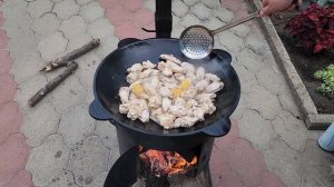 Очень сочные и вкусные крылышки в садже.