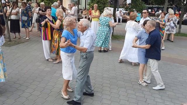 О, ДЖАЗ! Живая Музыка И Отдых В Бресте! смотреть онлайн