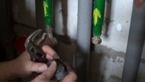 Фильтр грубой очистки воды, разборка и прочистка