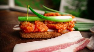 Любимая закуска на хлебушке!1!