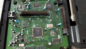 Что внутри? Sega Mega Drive 2 оригинал. Как выбрать?