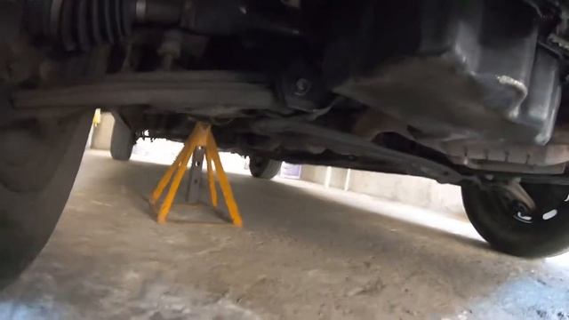 Desarmando el motor del ESCORT ZX2 смотреть онлайн