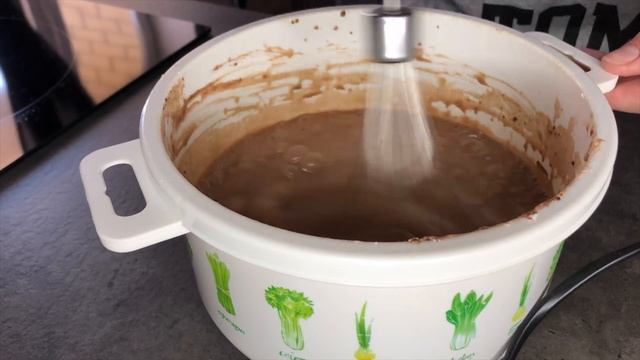 Ажурные шоколадные блинчики /Простой рецепт смотреть онлайн