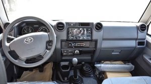 TOYOTA LAND CRUISER 76 ( HZJ76 ) 4.200 Diésel - 7 Alta Gama Colombia