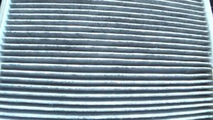 ✔️ Как поменять фильтр салона в приус-20 ка