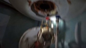 ПОДТЕКАЕТ ВОДОНАГРЕВАТЕЛЬ (БОЙЛЕР), ЗАМЕНА ТЭНА....