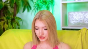 МЭРИ СТАЛА ПРЕЗИДЕНТОМ, И УСТАНАВЛИВАЕТ СВОИ ПРАВИЛА ! РЕБЯТАМ С КАМПУСА ЭТО НЕ НРАВИТСЯ !