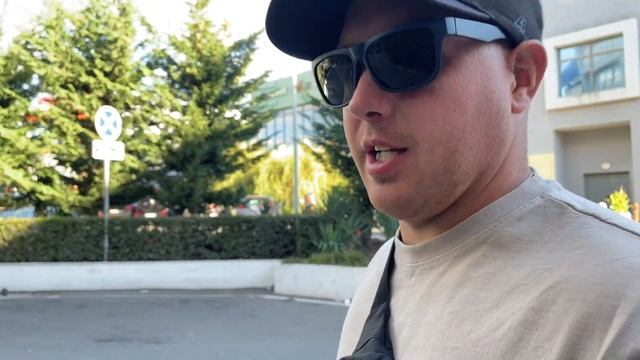 СОЧИ В СЕНТЯБРЕ 2022 (ЧАСТЬ 2): ИМЕРЕТИНСКИЙ МОРСКОЙ ПОРТ, PRO.ХИНКАЛИ, ПЛЯЖ СИРИУС, ЖИЛЬЕ В СИРИУС смотреть онлайн