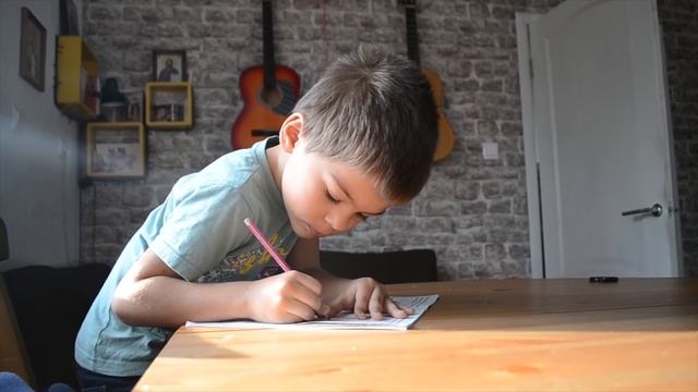 Сшила и НЕ ПОВЕРИЛА своим глазам! Новый фартук из новой ткани! / Жизнь в станице после переезда смотреть онлайн