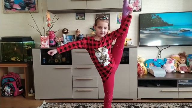 СКОЛЬКО ВРЕМЕНИ Я ПРОСТОЮ НА БОКОВОМ РАВНОВЕСИИ?! смотреть онлайн