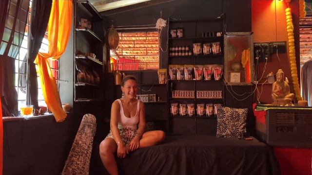14. Доктор Сони, центр Аюрведы в Арамболе.Продолжаем жить как туристы, купаемся, отдыхаем, общаемся