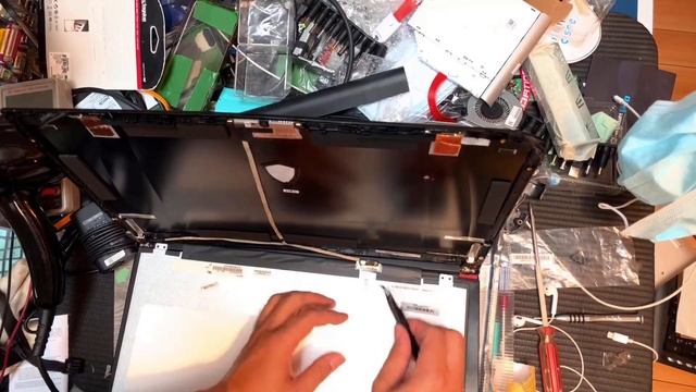 How to replace screen MSI MS-1799 laptop смотреть онлайн