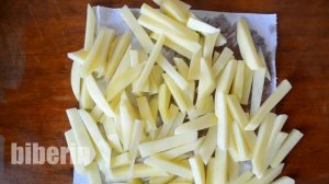 Как пожарить ВКУСНУЮ картошку фри дома на сковороде?