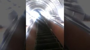 Эскалатор в метро Екатеринбурга