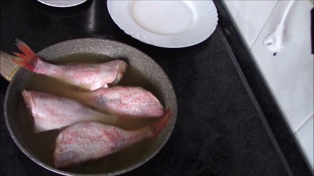 Как приготовить ароматного, нежного и очень вкусного припущенного морского окуня. Припущенная рыба.
