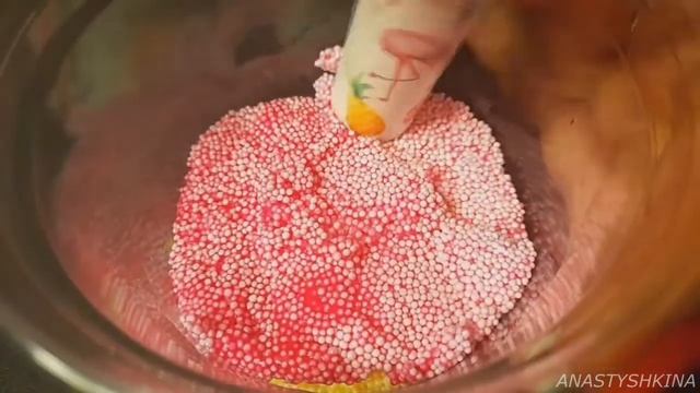 ВАЗА из ПЛАСТИКОВОГО стаканчика, ЦВЕТЫ  из УШНЫХ ПАЛОЧЕК -выглядит потрясающе ! смотреть онлайн