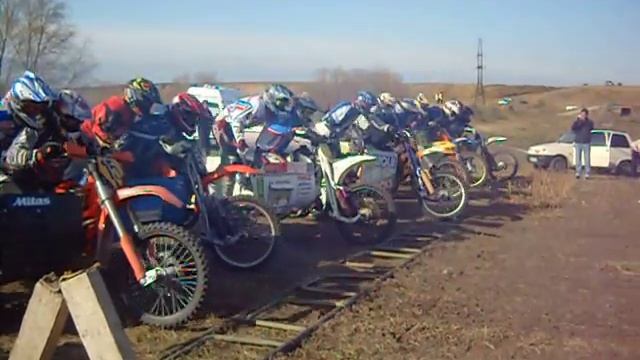 мото кросс смотреть онлайн