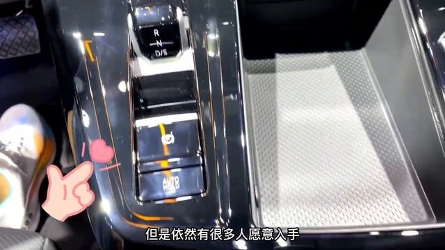 “价格屠夫”，52万跌至20多万，3.0T+空气悬架+10AT，自驾舒适王 смотреть онлайн