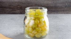 Маринованный виноград под оливки