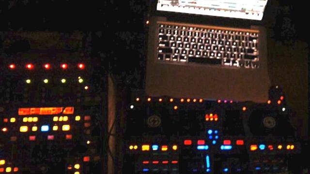 June Bomb Riddim and Stage Show Riddim mix Mixed by: DJ Dunnoe 2014 / 2015 HQ смотреть онлайн