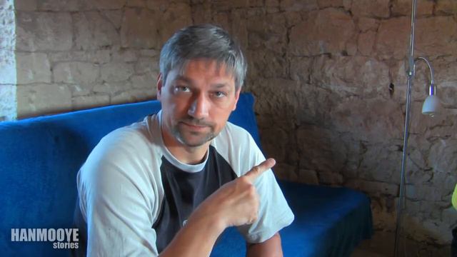 Автор видео решил деньжат поднять на смерти парня смотреть онлайн