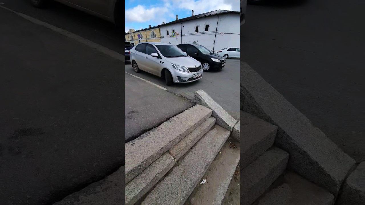 Самая безопасная лестница в Архангельске #архангельск #архангельскаяобласть #гостинныедворы