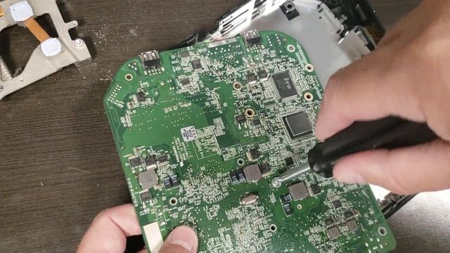 Acer Veriton N282G Disassembly, SSD Upgrade & Benchmark смотреть онлайн